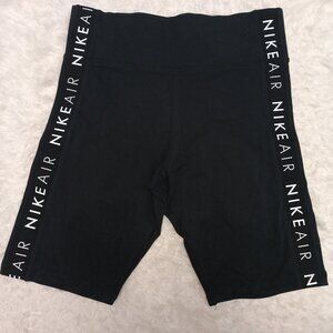 Nike Air Women's Tight Running Bike Shorts Black Training Gym Size M